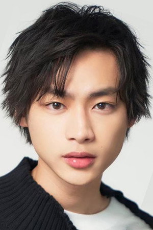 平井亜門